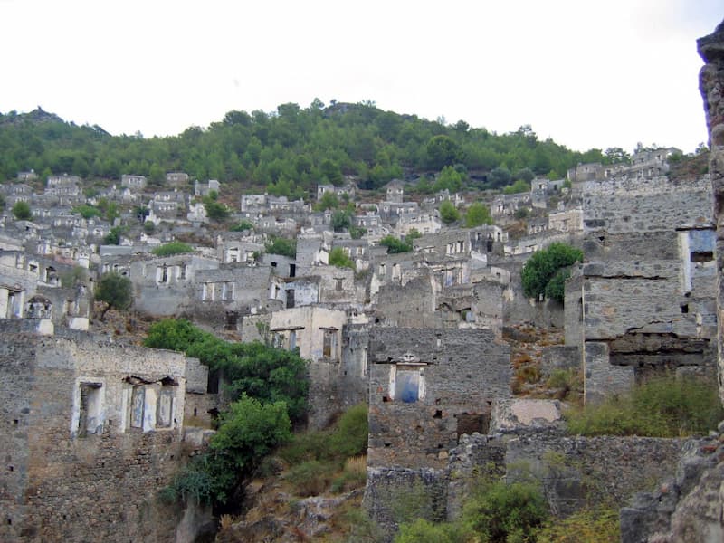 Eski Bir Rum Köyü: Hayalet Köy Kayaköy 